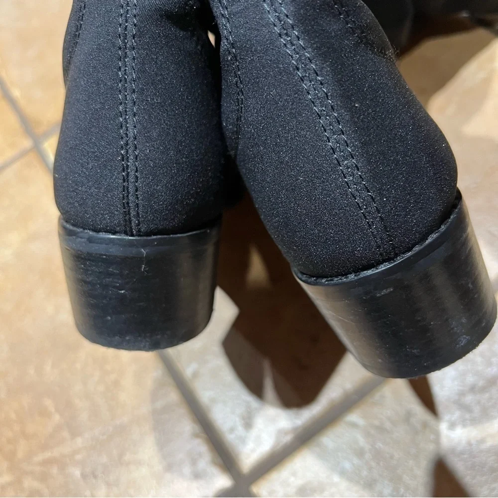 Stuart Weitzman stretchy back